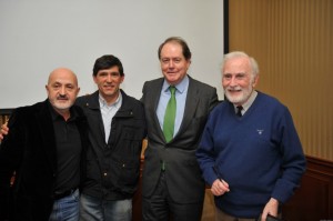 Eduardo Martinez de Pisón, Carlos Martinez Campos, Gustavo Cuervo y Sebastián Alvaro  en la Sociedad Geográfica Española 