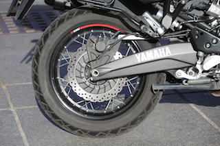 Yamaha trasera 1