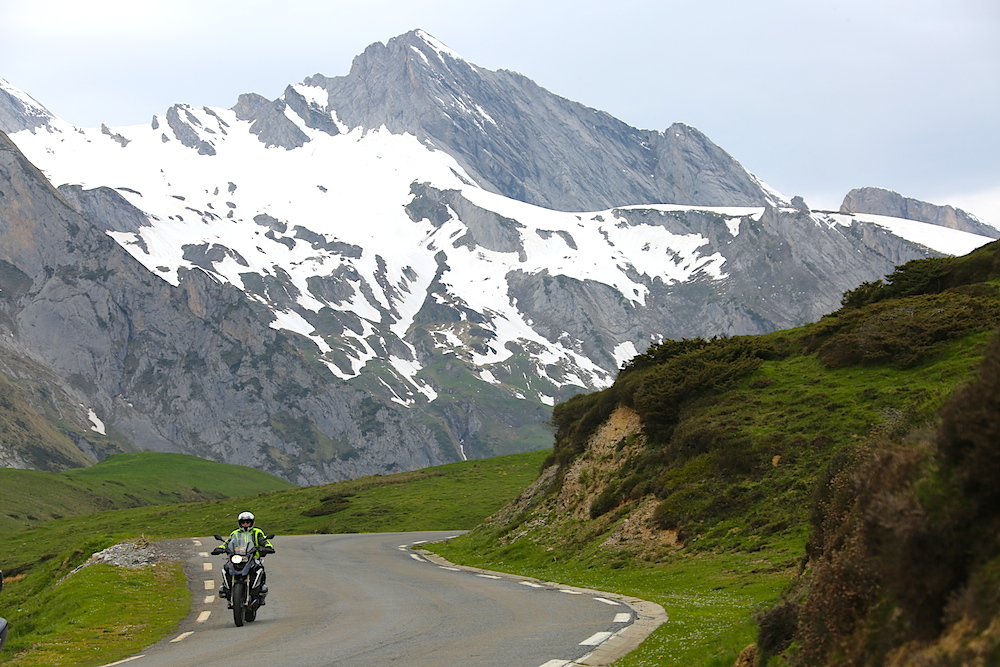 Viajes en Moto por Pirineos